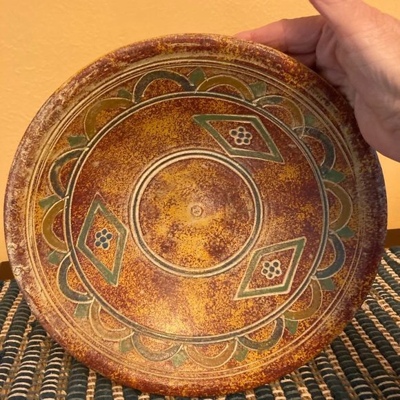 Aztec Inspired Bowl W/Stand - Picture 8 of 10
